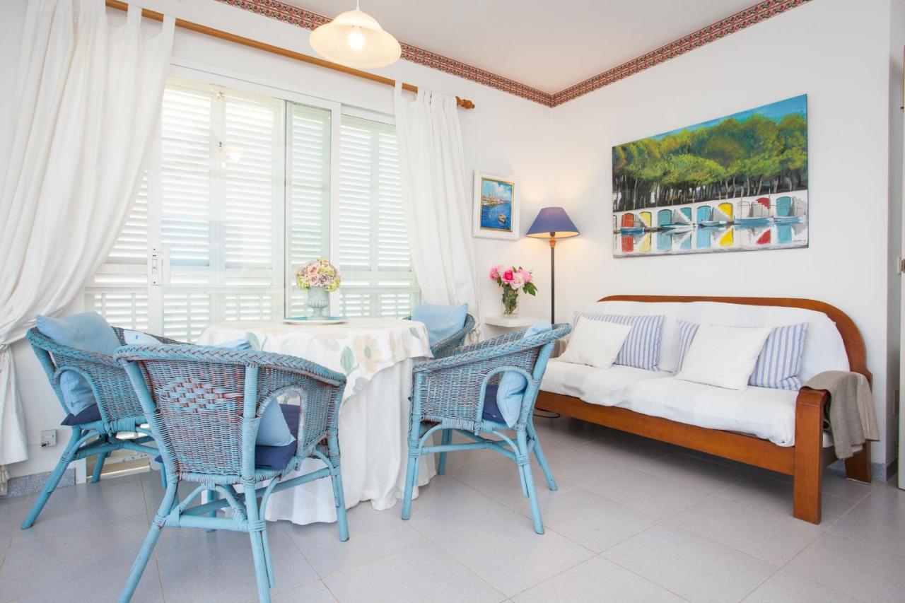 Spectacular Views Beside The Beach. Portocolom Apartment